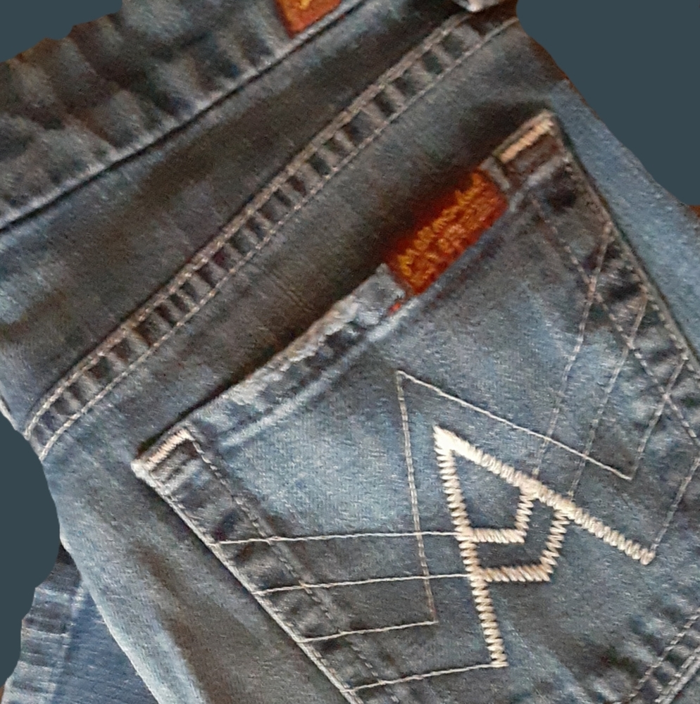 Jean - Picture 2 of 5